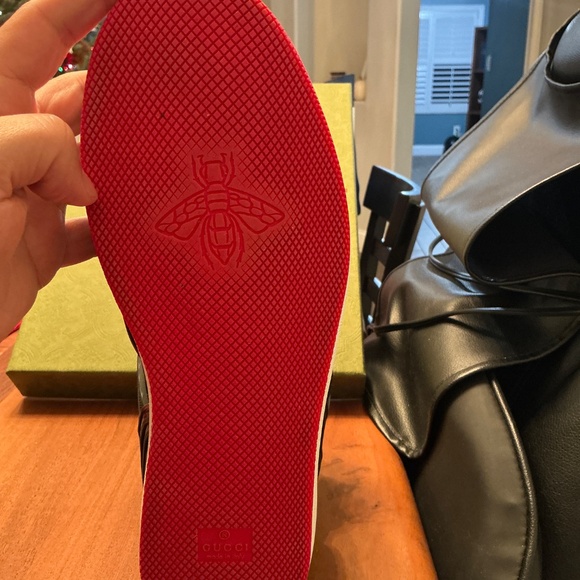 Men’s Gucci Demetra Sneaker - Picture 4 of 7